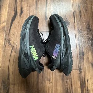 Women’s Hoka Sneakers